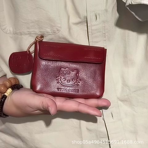  Ví Đựng Tiền Lẻ Bằng Da PU Màu Đỏ Hình Hello Kitty - Túi Đựng Thẻ, Giấy Chứng Nhận Cầm Tay Mini Dễ Thương [GIAO HÀNG 2-10 NGÀY | SỈ TỪ 2 TRIỆU | CÓ THỂ IN LOGO] 