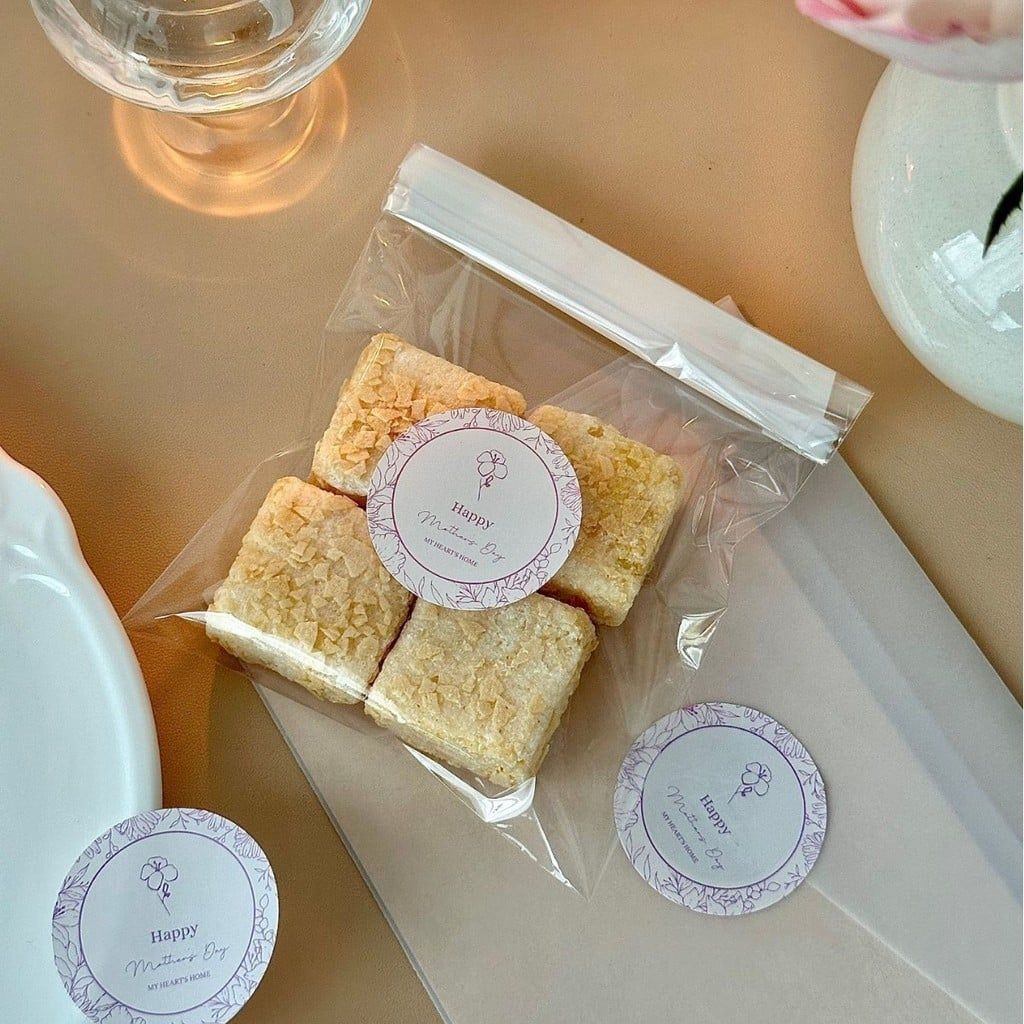  Giấy dán hình tròn ngày của mẹ bao bì quà tặng nền tím nhẹ nhàng 