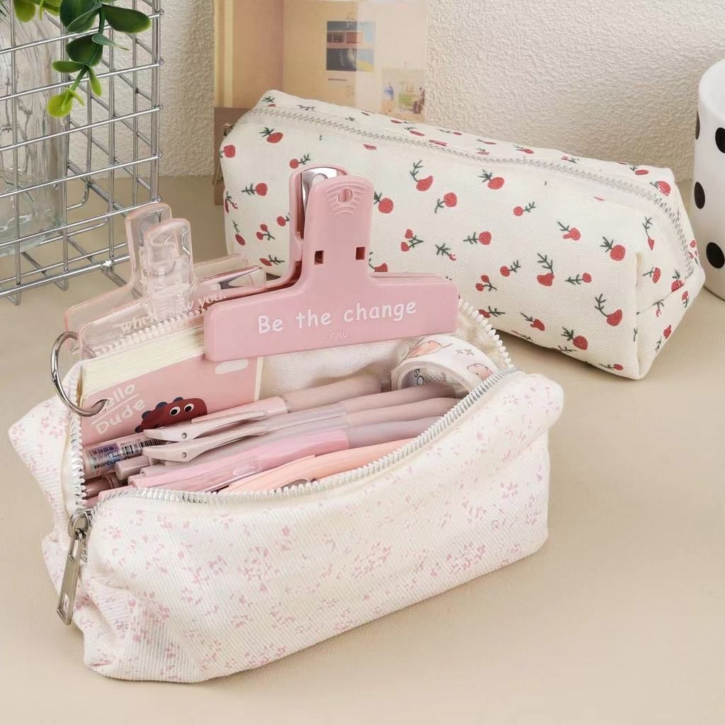  小红书同款奶油小碎花笔袋 清新少女大容量多功能文具盒收纳袋 