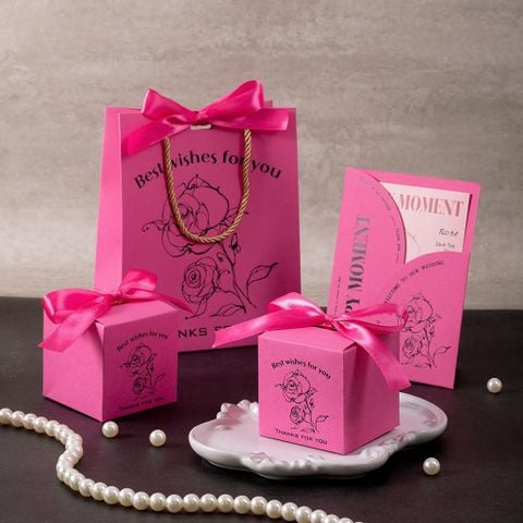  Miếng dán ngày lễ tình nhân hình gấu retro - Nướng hoa bao bì quà tặng, nhãn dán trang trí [GIAO HÀNG 2-10 NGÀY | SỈ TỪ 2 TRIỆU | CÓ THỂ IN LOGO] 