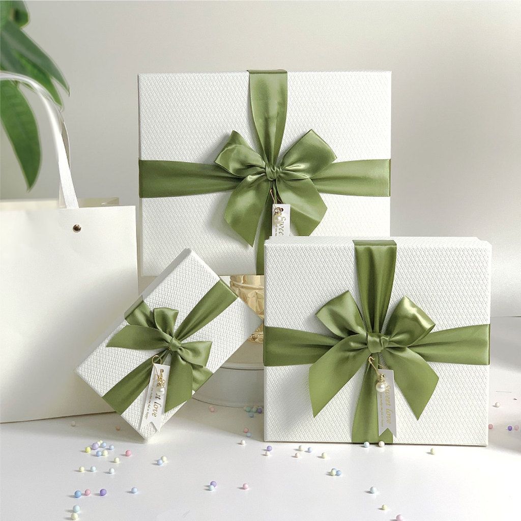  Hộp quà tặng Valentine phong cách tươi mát, hộp quà cao cấp 