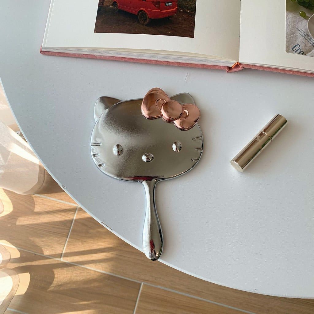  Gương Nhỏ Mini Hình Mèo Thiếu Nữ Cầm Tay Dễ Thương Có Thể Gập [GIAO HÀNG 2-10 NGÀY | SỈ TỪ 2 TRIỆU | CÓ THỂ IN LOGO] 
