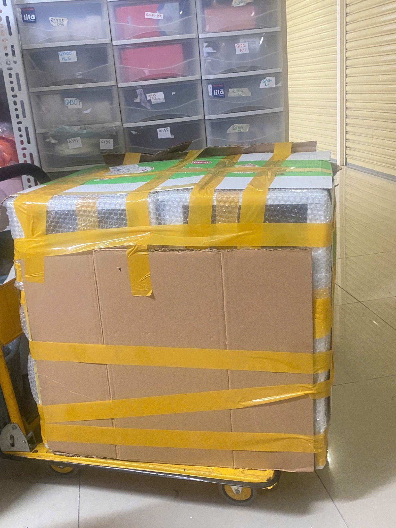  [ORDER]Bộ Quà Tặng Công Nghệ Cao Cấp – Business Gift Set PK250026 