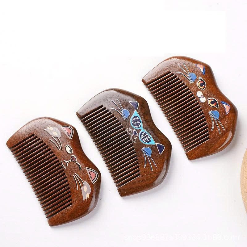  Lược Mini Gỗ đào cao cấp bằng gỗ đàn hương đen nguyên khối, thiết kế hình mèo con PK26-079 