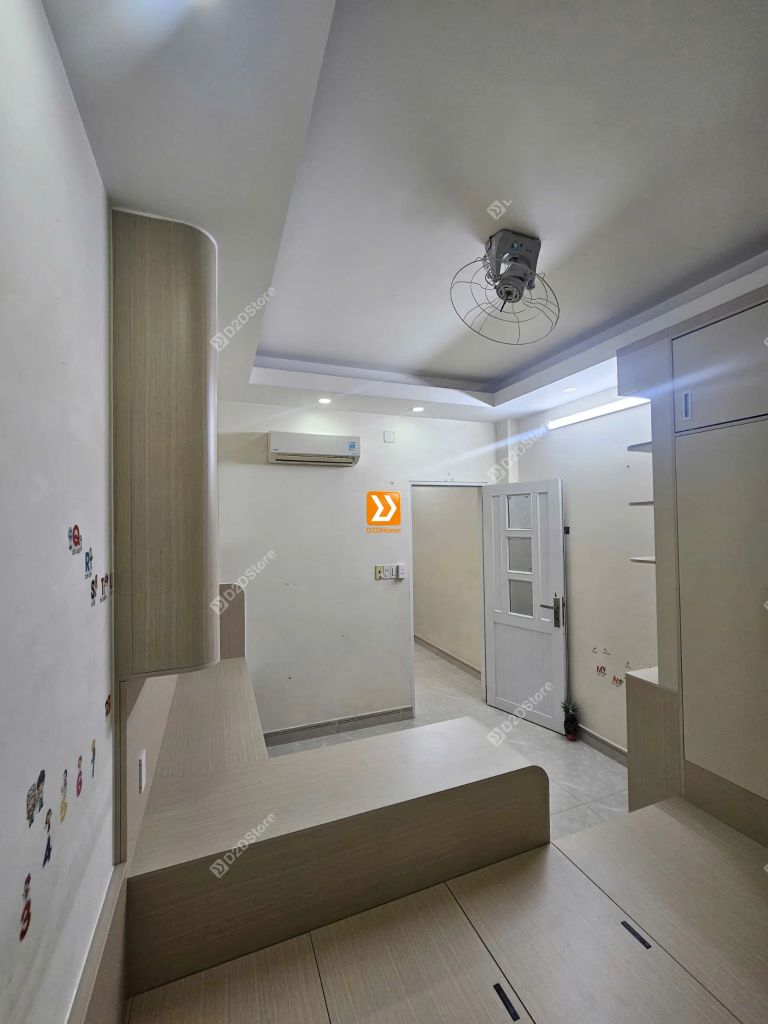 Hệ giường tủ bàn kết hợp bố trí tiết kiệm diện tích tối ưu công năng nhà anh Hữu Vĩnh - Ảnh 8