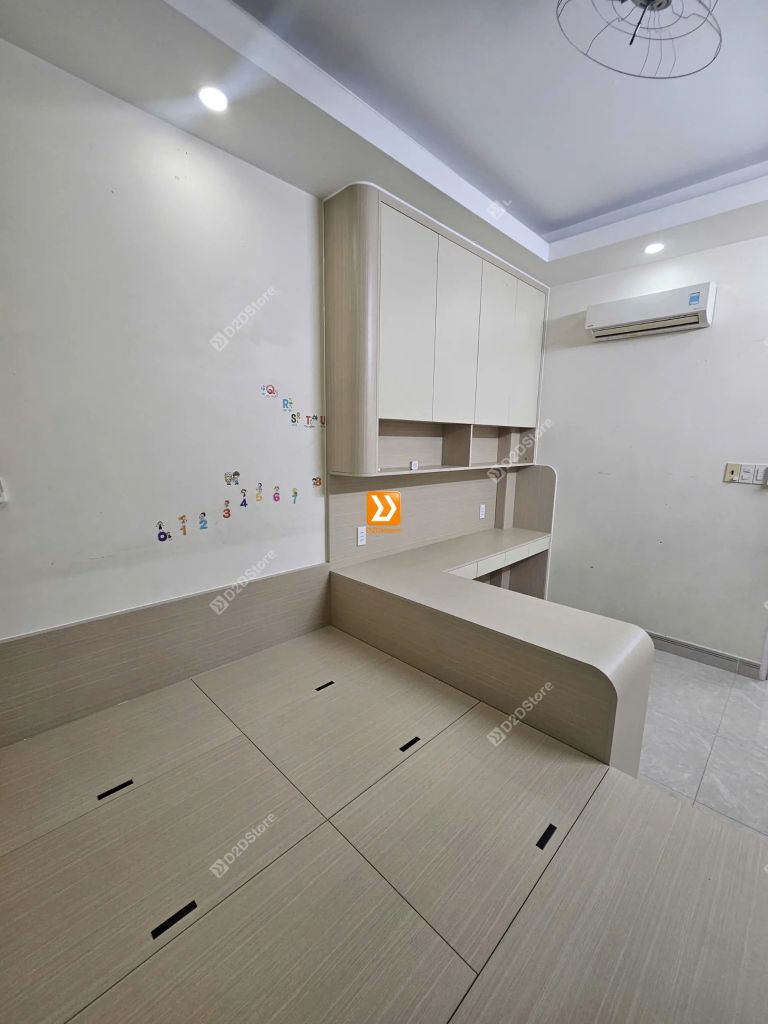 Hệ giường tủ bàn kết hợp bố trí tiết kiệm diện tích tối ưu công năng nhà anh Hữu Vĩnh - Ảnh 4