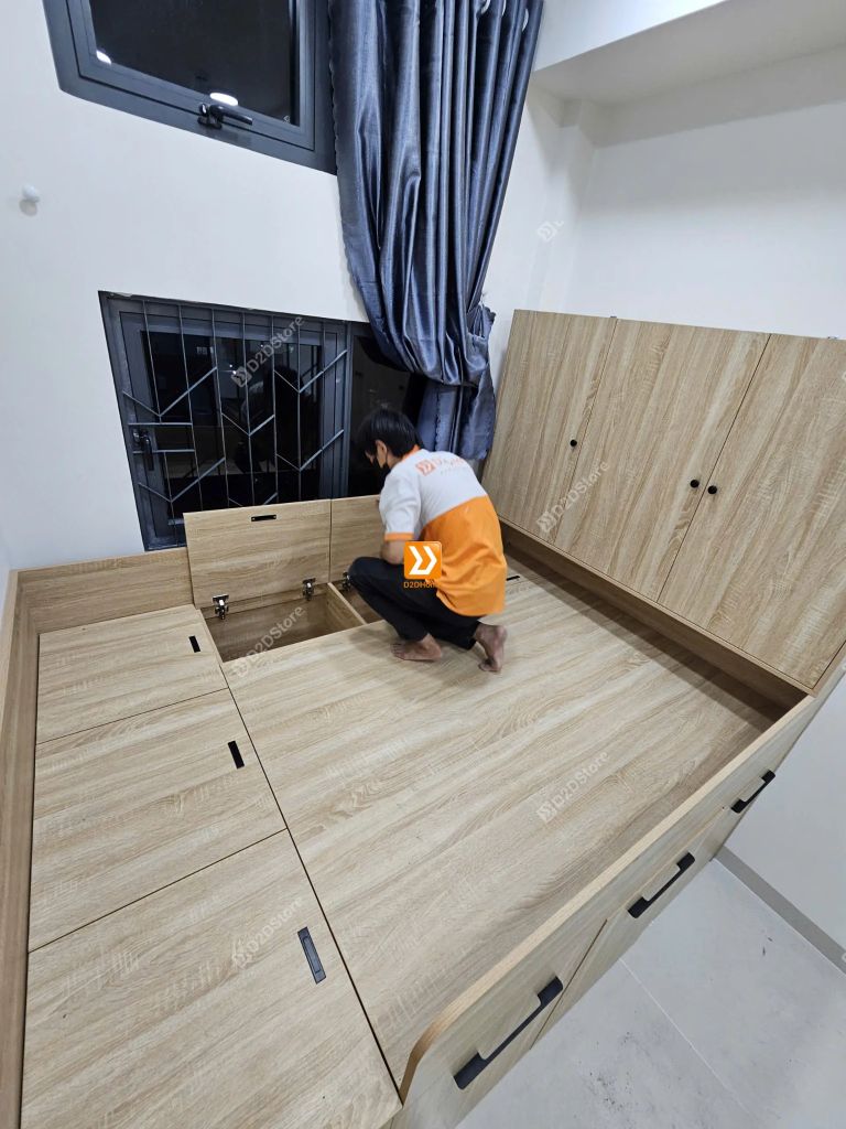 Hệ giường tủ bàn kết hợp lưu trữ thông minh cho căn hộ dịch vụ anh Hồng Văn - Ảnh 11
