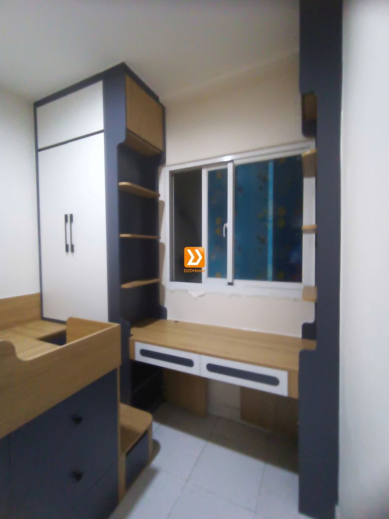 Phòng ngủ với hệ giường tủ bàn kết hợp nhà chị Hà