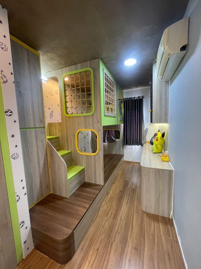 Phòng ngủ giường tầng cho 2 bé trai nhà chị Perong Trang