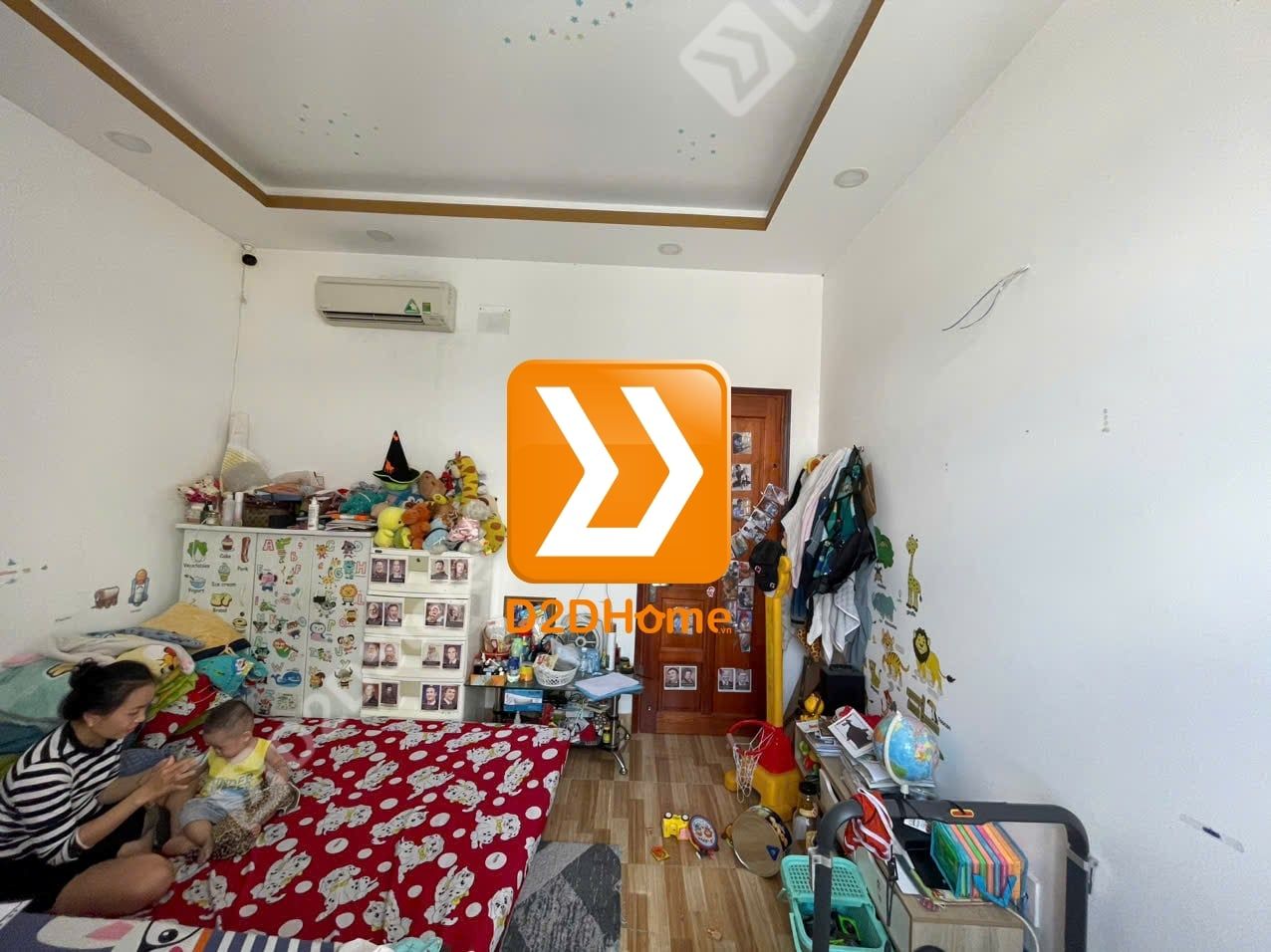  Phòng ngủ giường tầng cho bố mẹ và 2 bé trai nhà chị Linh Neo 