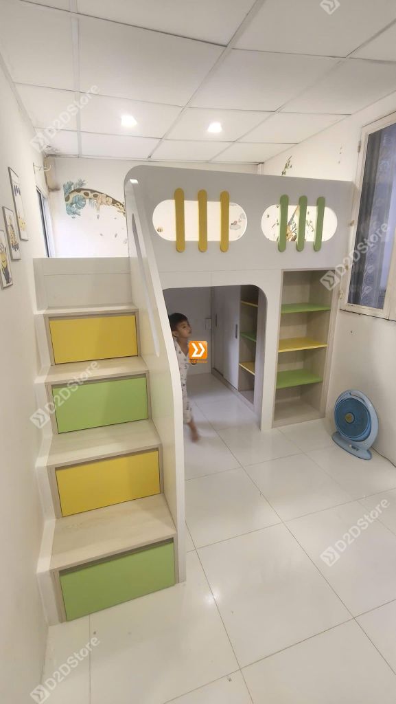 Phòng ngủ giường tầng 1 bé trai nhà chị Ngọc