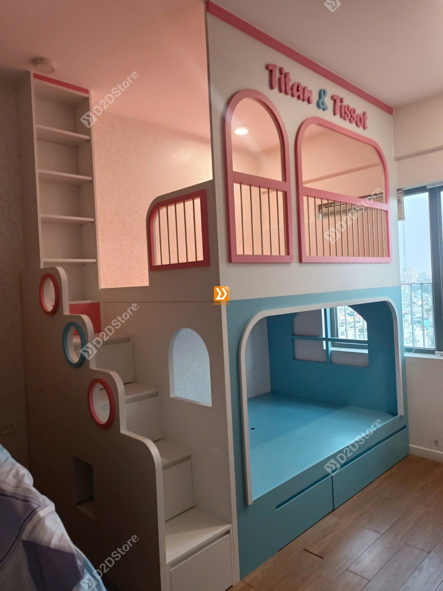 Phòng ngủ giường tầng cho 1 bé trai và 1 bé gái nhà chị Hồng Hạnh