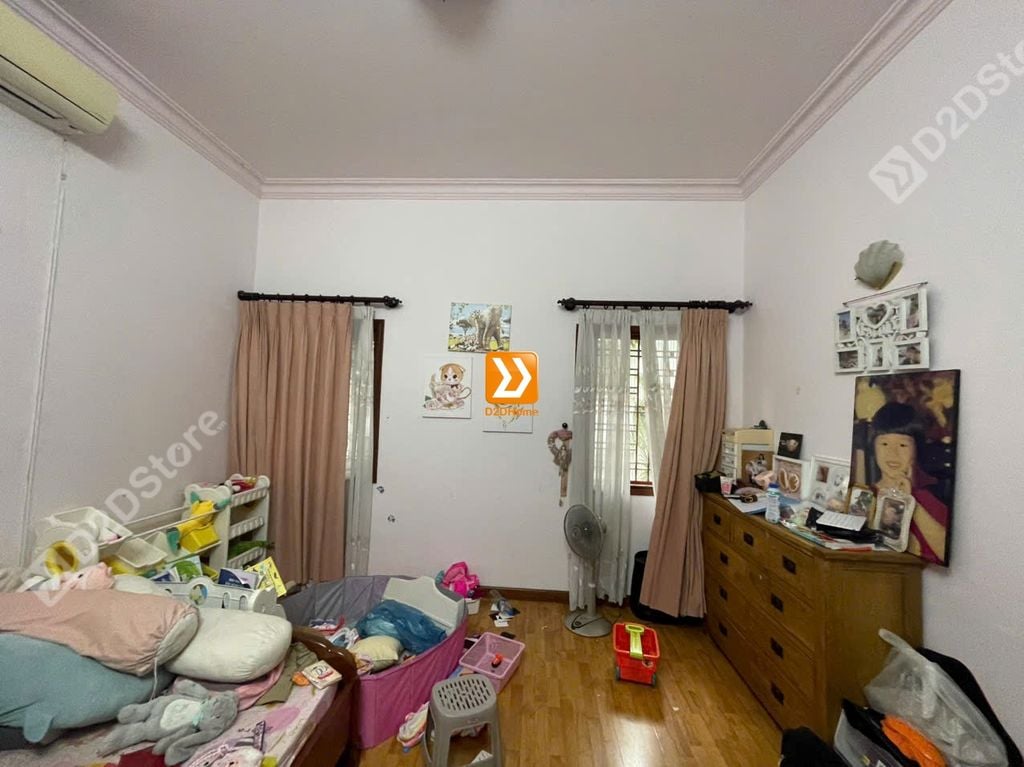 Phòng ngủ giường tầng cho 2 bé gái nhà anh Johny Nguyễn