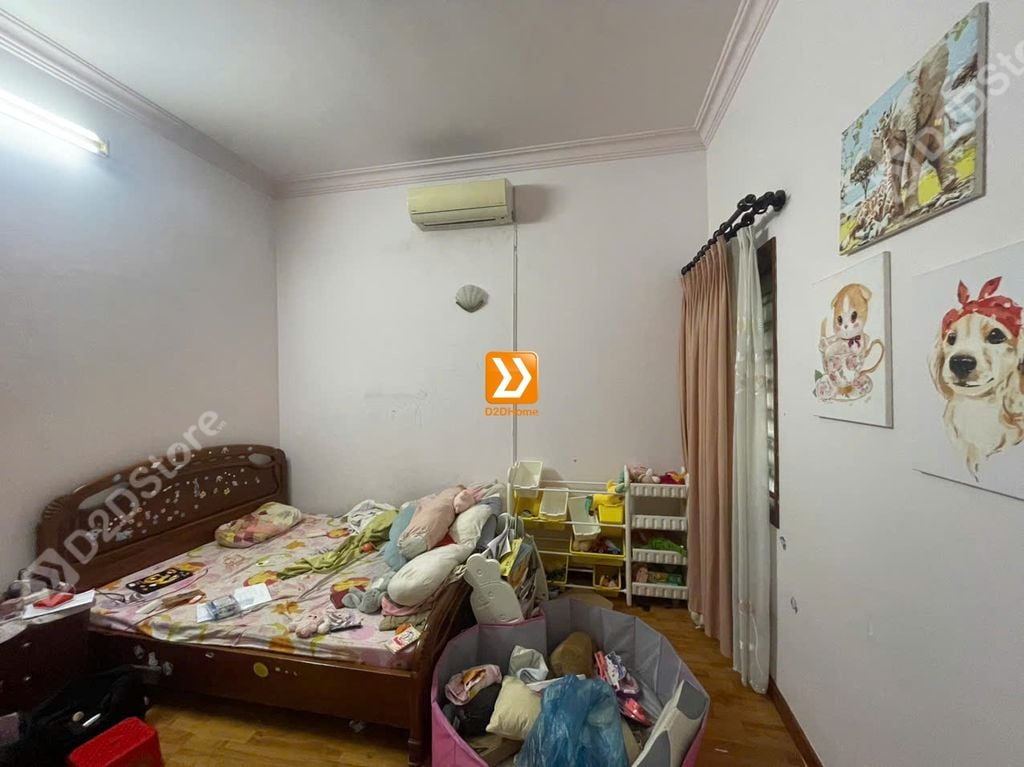 Phòng ngủ giường tầng cho 2 bé gái nhà anh Johny Nguyễn