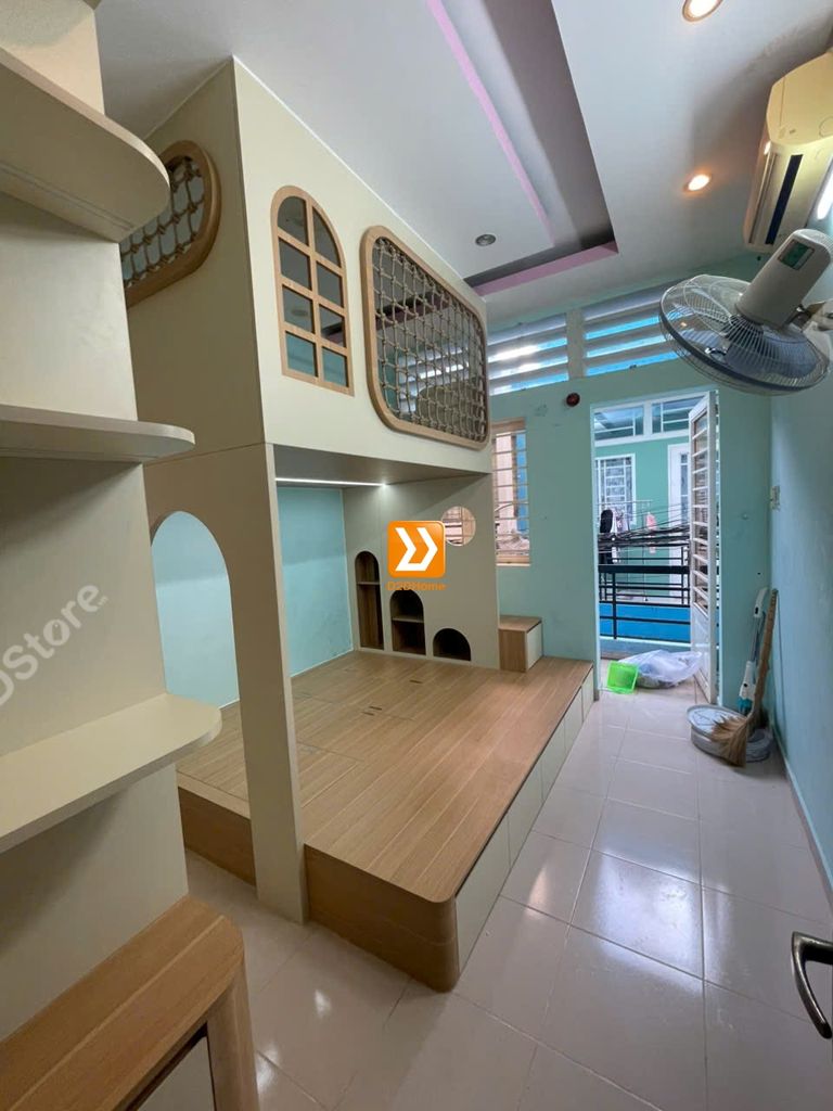 Phòng ngủ giường tầng cho 2 bé trai nhà chị Khánh Linh