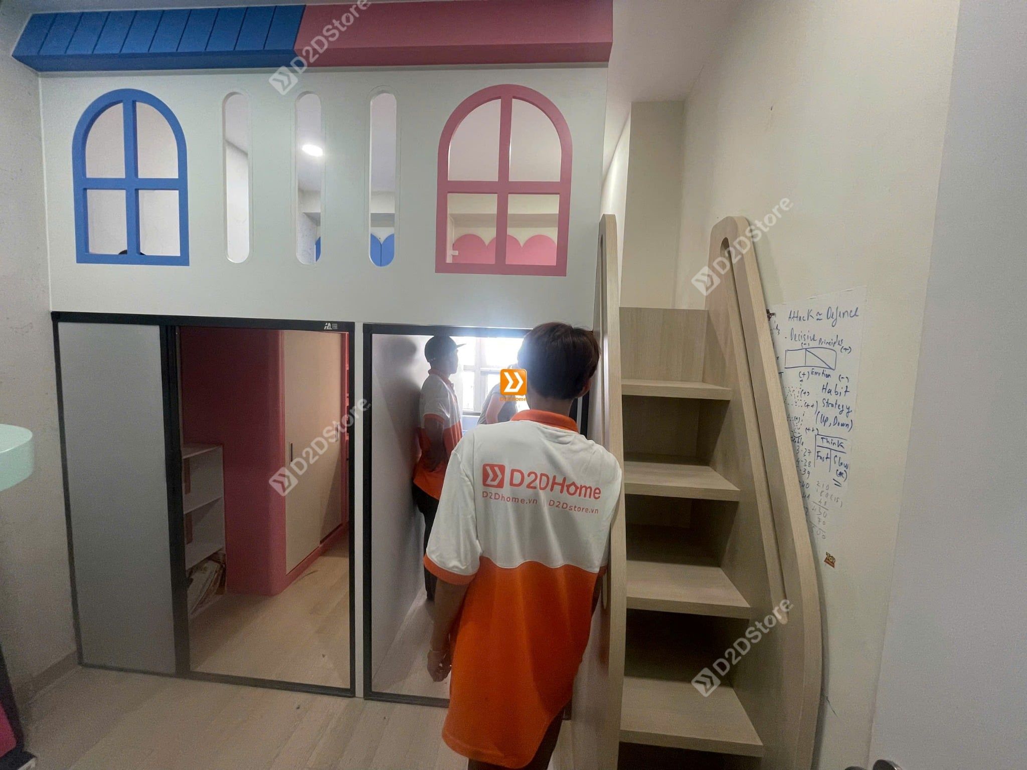 Phòng ngủ giường tầng cho 1 bé trai và 1 bé gái nhà chị Link Trần