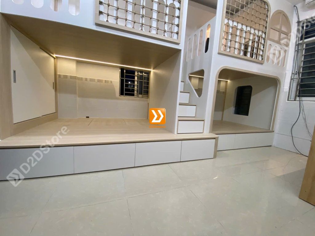 Phòng ngủ giường tầng cho bố mẹ và 3 bé nhà anh Nhữ Huy