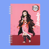  Sổ lò xo A5 Thiên Long MB-023/DS – 120 trang, kẻ ngang, giấy trắng mịn, viết êm tay, không lem mực. Bìa chắc chắn, thiết kế tiện lợi, thích hợp cho học sinh, sinh viên và nhân viên văn phòng ghi chép hàng ngày 