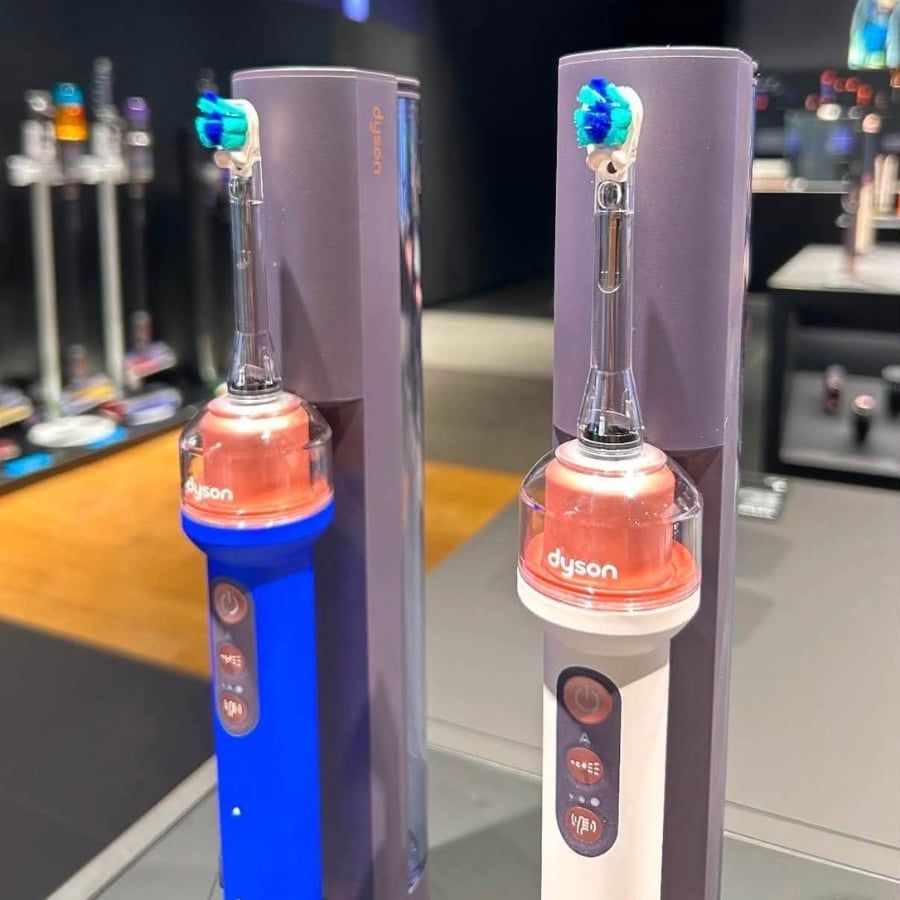 Bàn chải đánh răng điện Dyson CameraJet kiêm tăm nước