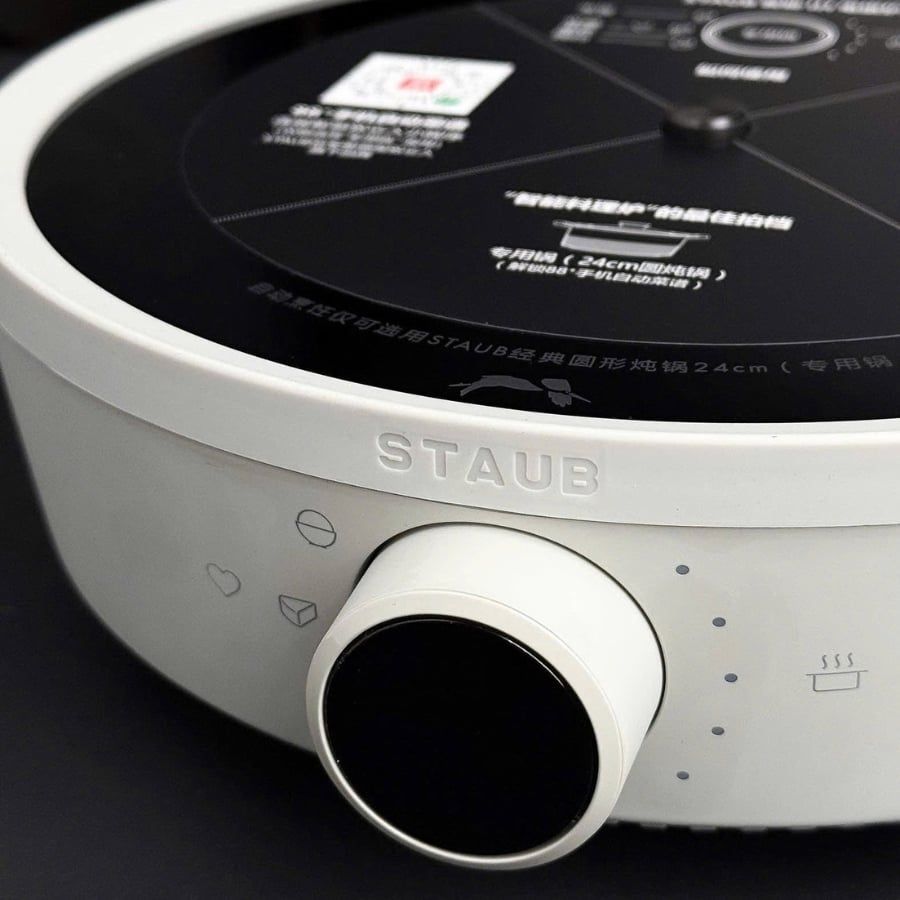 Bếp từ đơn IH Staub 26cm 2000W 5 mức nhiệt