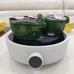  Bếp từ đơn IH Staub 26cm 2000W 5 mức nhiệt 