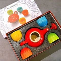  Bộ ấm chén cầu vồng Le Creuset 5 món 