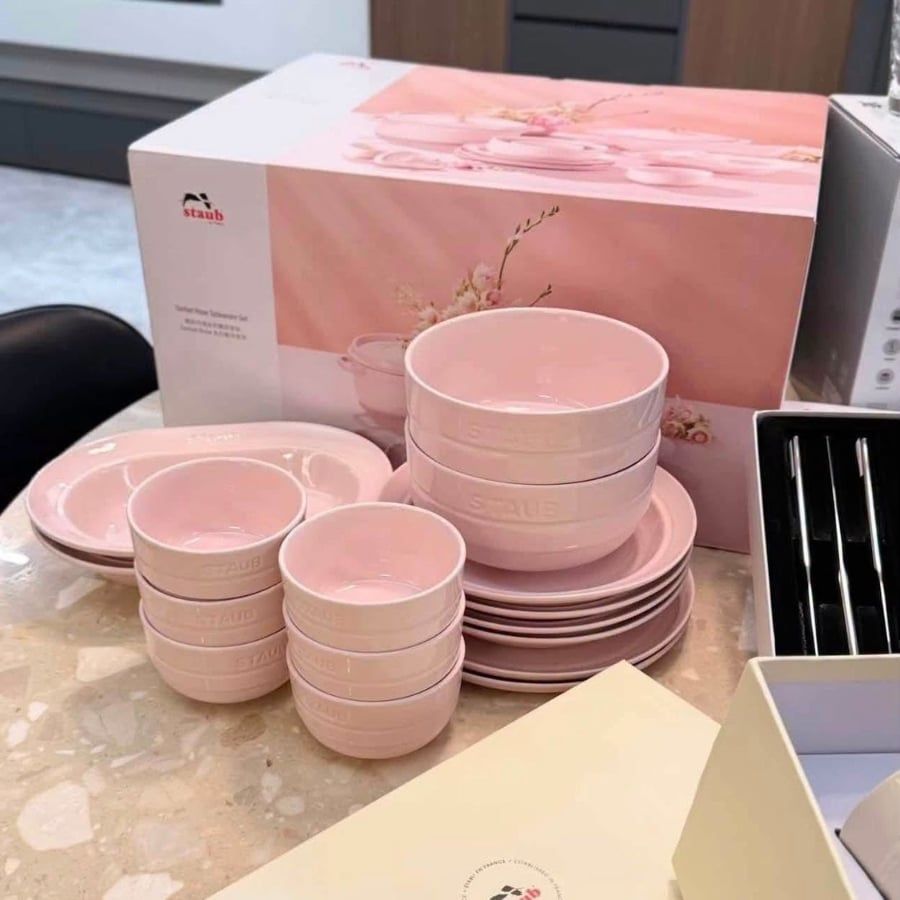 Bộ bát đĩa Staub 16 món - Màu Hồng