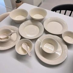  Bộ bát đĩa Staub Margaret 10 món họa tiết hoa Daisy dập nổi 