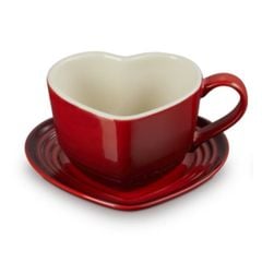 Bộ cốc kèm đĩa Le Creuset 220ml hình trái tim - Màu hồng/Đỏ 