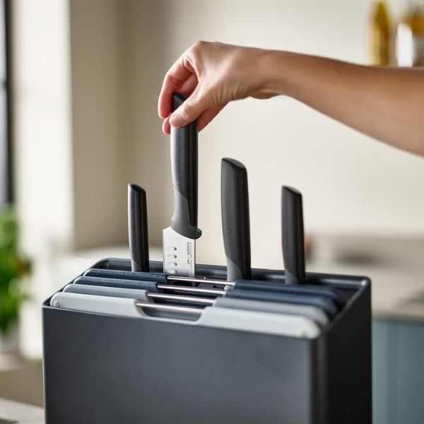 Bộ Dao Thớt 8 Món Joseph Joseph Folio Plus 60216