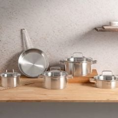  Bộ nồi Michelangelo Essential 5 món 105969 - 3 nồi, 1 quánh, 1 chảo inox 26cm 