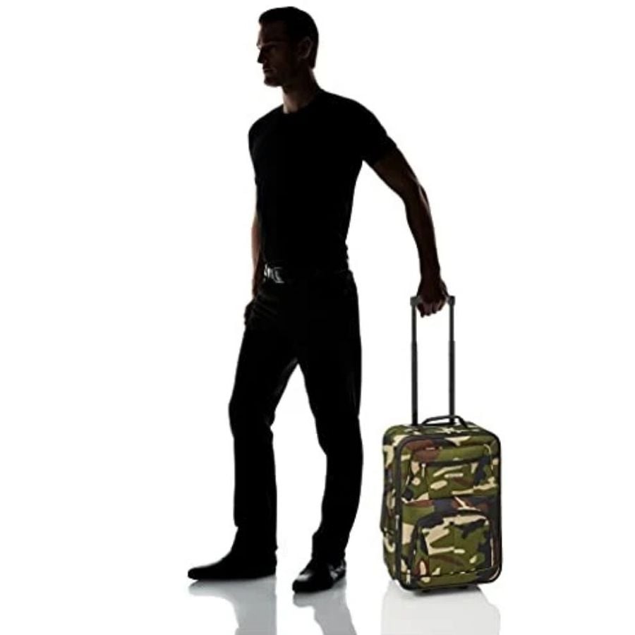 Bộ vali kéo Rockland Fashion Softside Upright 2 món