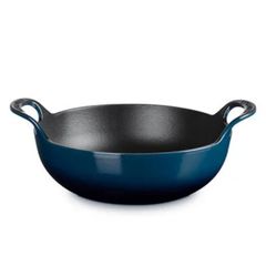  Chảo gang Le Creuset Balti 20cm 2 quai - Màu xanh 