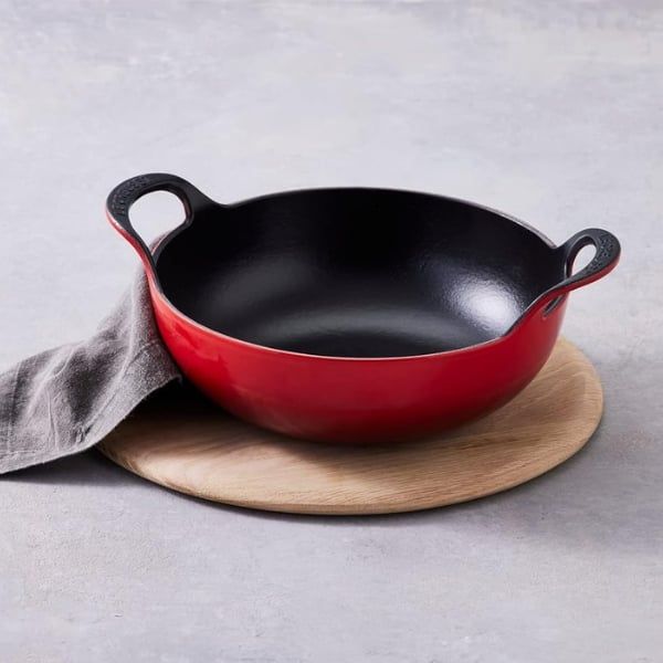 Chảo gang Le Creuset Balti 20cm 1.8L 2 quai - Màu đỏ