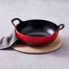  Chảo gang Le Creuset Balti 20cm 1.8L 2 quai - Màu đỏ 