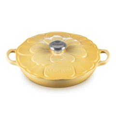  Chảo gang Le Creuset Petal Braiser có nắp 26cm màu vàng 2.2L - 21964026007041 