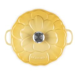  Chảo gang Le Creuset Petal Braiser có nắp 26cm màu vàng 2.2L - 21964026007041 