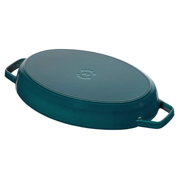 Chảo gang oval Staub nắp cá 32cm - Màu xanh Lamer