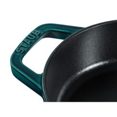  Chảo gang oval Staub nắp cá 32cm - Màu xanh Lamer 