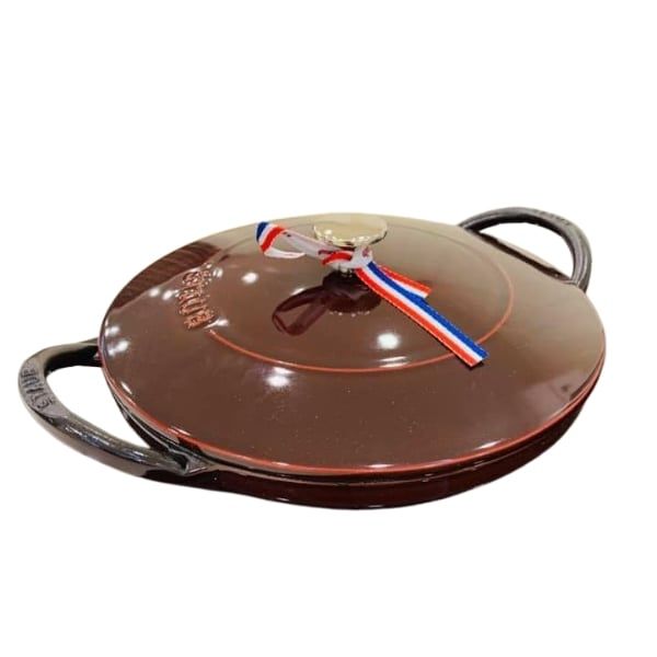 Chảo gang sâu lòng Staub Wok 24cm - Màu Đỏ Mận