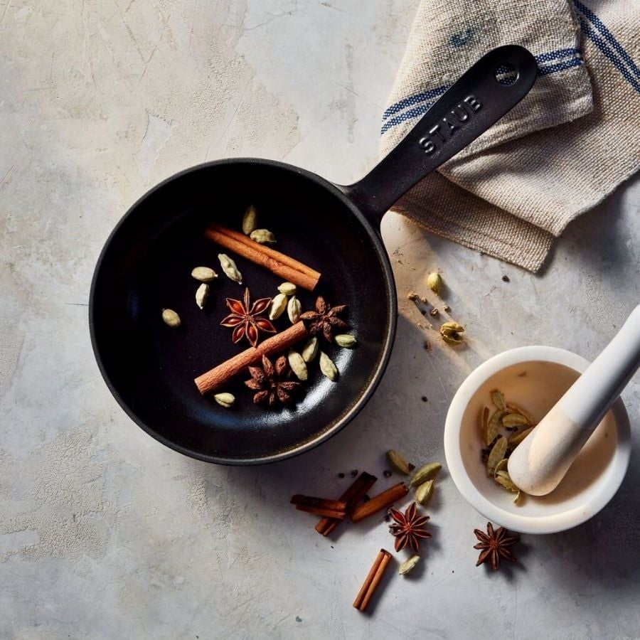 Chảo gang Staub 16cm