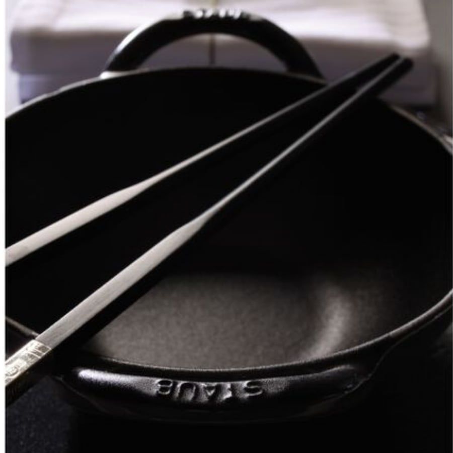 Chảo gang Staub Wok Lamer 16cm 0.65L
