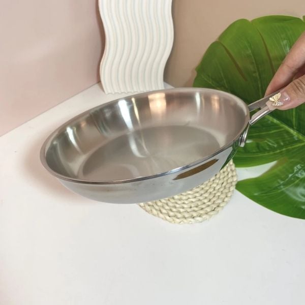Chảo inox cán dài Oyatton 16cm/ 20cm inox 304 đúc nguyên khối
