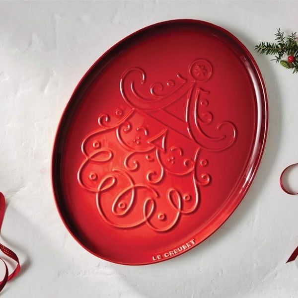 Đĩa oval Le Creuset Noel 33cm