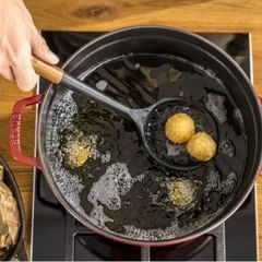  Muôi thủng Staub 31cm 
