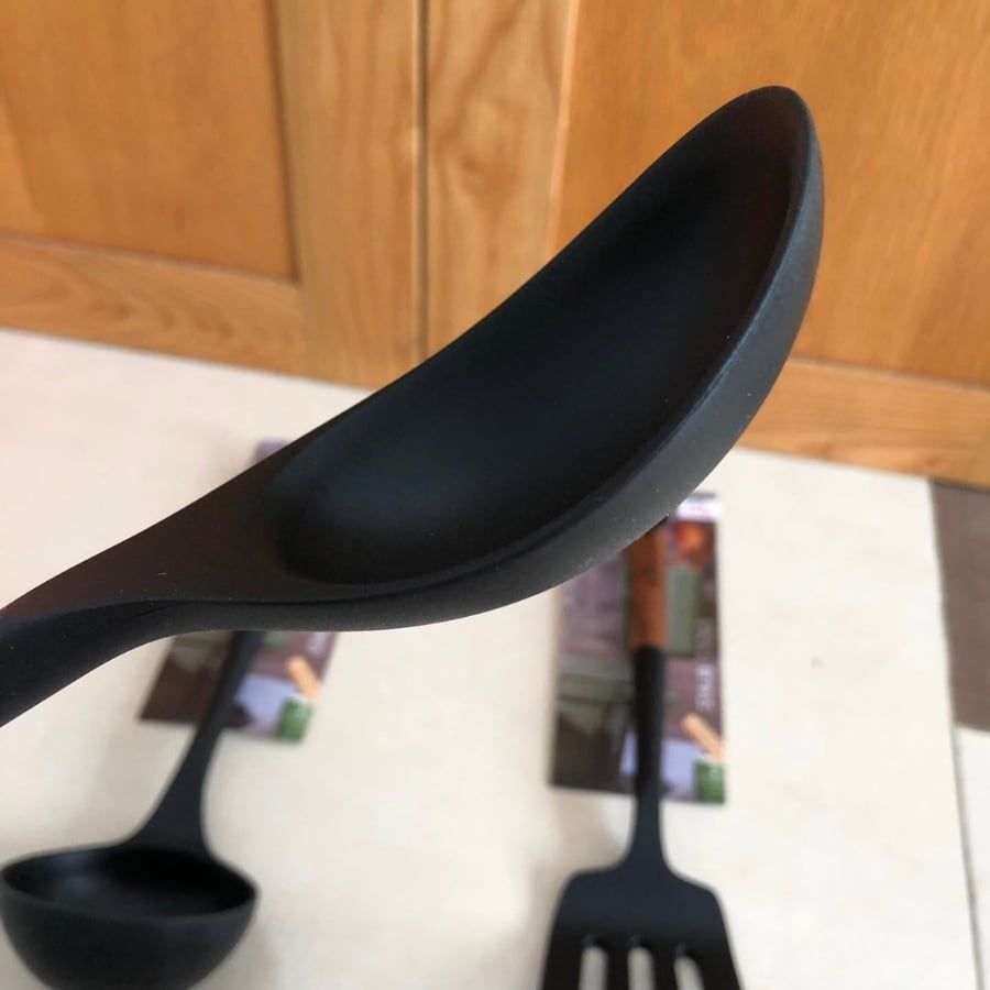Muỗng silicon Staub 31cm