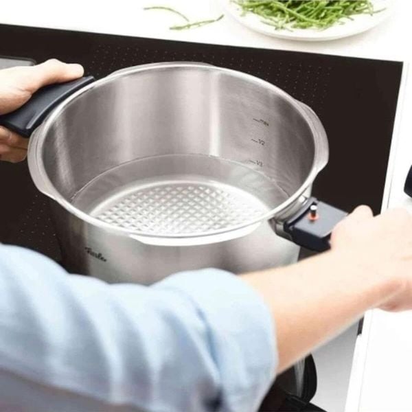 Nồi áp suất Fissler Vitavit Premium 6L 22cm - Made in Đức