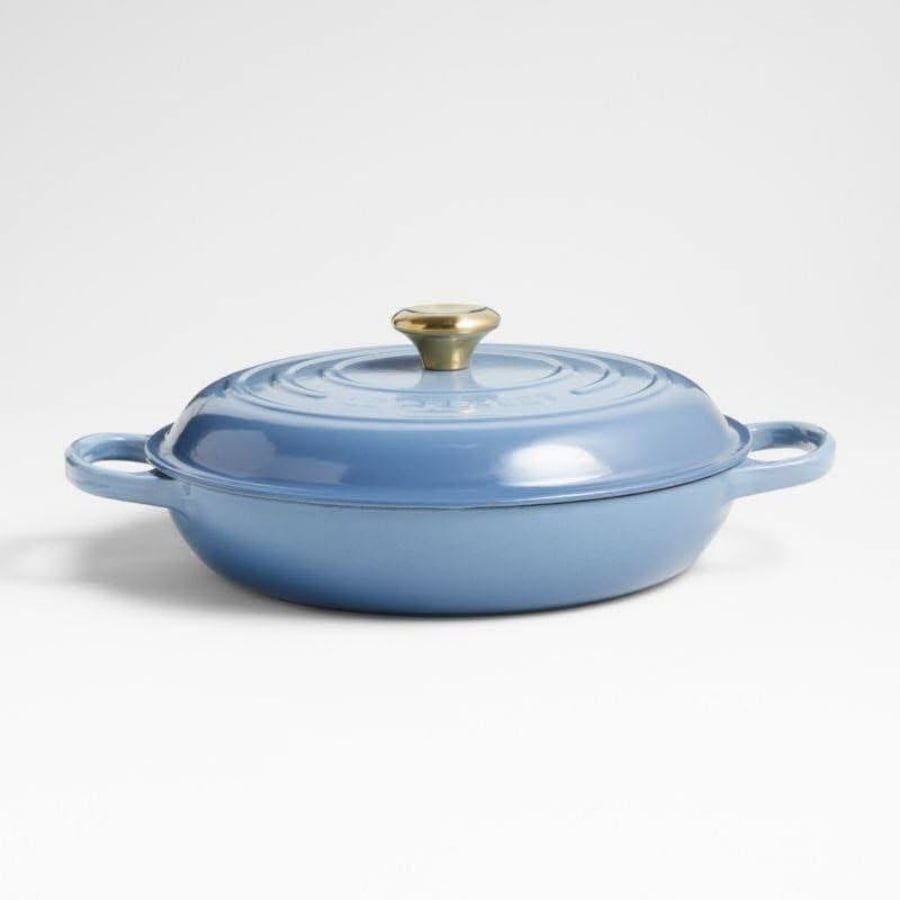 Chảo gang Le Creuset Signature Braiser 26cm 2.2L - Màu Xanh