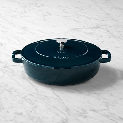 Nồi chảo gang Staub Chistera 28cm 3.7L - Xanh Lamer