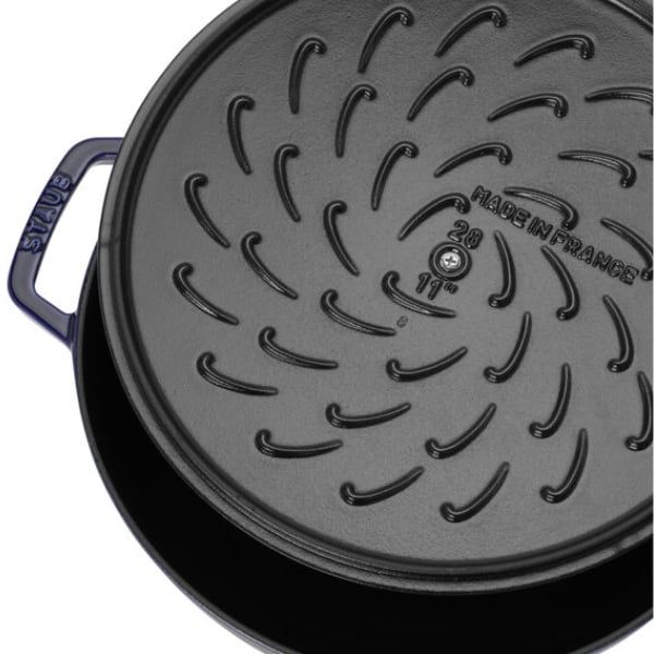 Nồi chảo gang Staub Chistera 28cm 3.7L - Màu Xanh 40511-476-0